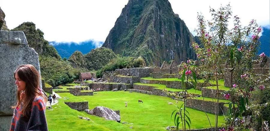 Machu Picchu Circuit 3 Royal Route + Profesional Tour Guide - Analyzing the Price and Value