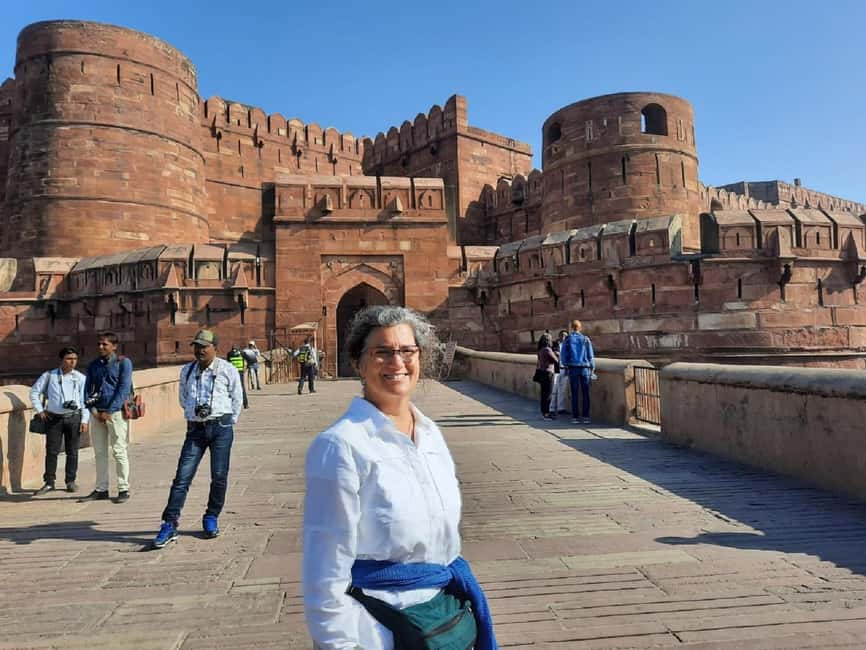 Explore Taj, Red Fort, Fatehpur Sikri & SOS Tour in 2 Day - Discovering the Heart of India in Two Days