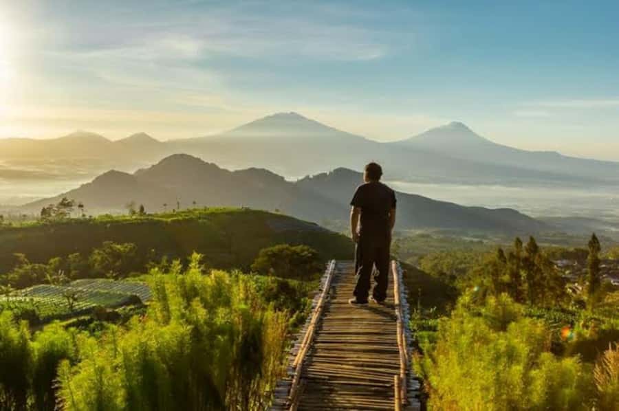 YOGYAKARTA: SILANCUR HIGHLAND/NEPAL VAN JAVA/BOROBUDUR - A Complete Look at the Tour Experience