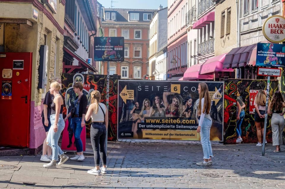 Hamburg: Private St. Pauli History & Highlights Walking Tour - The Elbphilharmonie: Modern Architecture Meets Hamburg’s Heart