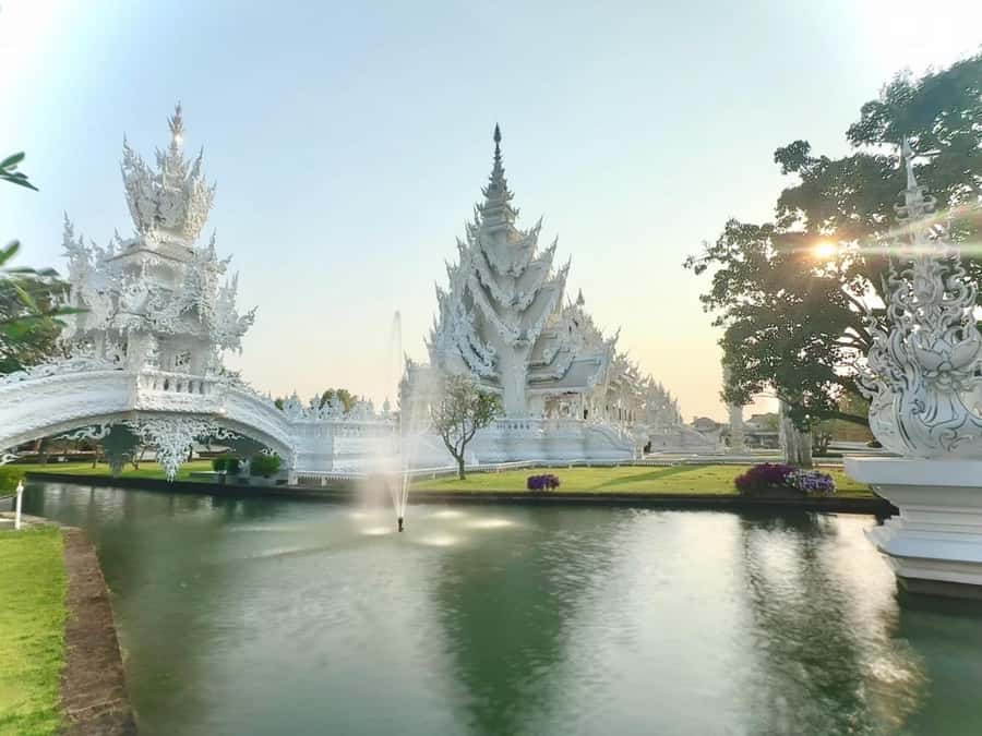 ChiangRai:Full Package!Temples,Long Neck,The Golden Triangle - Who Will Love This Tour?