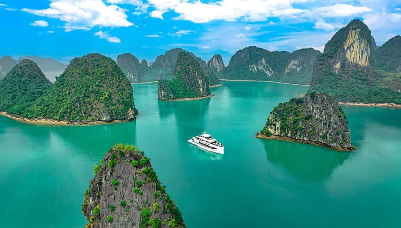 Ha Long Bay Luxury Cruise: Islands, Caves & Local Lunch - An Overview of Ha Long Bay Luxury Cruise Experience  