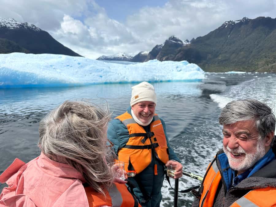 Northern Patagonia: The Most Wonderful Route in the World 6D - Transport and Accommodation