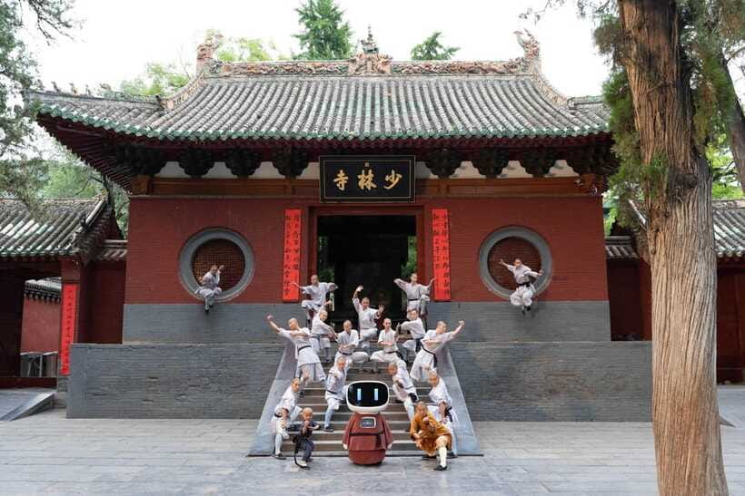 Zhengzhou: Shaolin Temple and Mt. Song Private Day Tour - FAQ