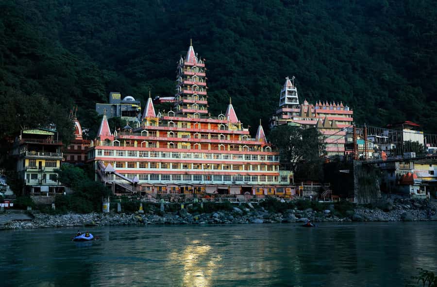 From Delhi: Same-Day Trip to Haridwar & Rishikesh - Exploring Haridwar: Gateway to the Divine