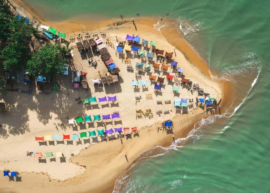 Discover Caraívas Beaches: A Guided Tour in Porto Seguro - Key Points