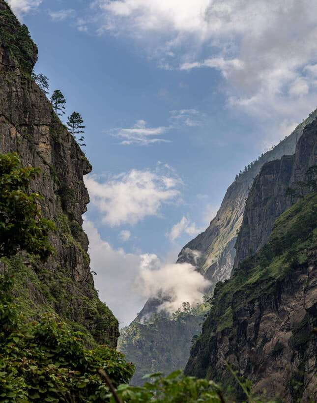 Manaslu Ciruit Trek: Manaslu Trek 12 Days from Kathmandu - FAQ