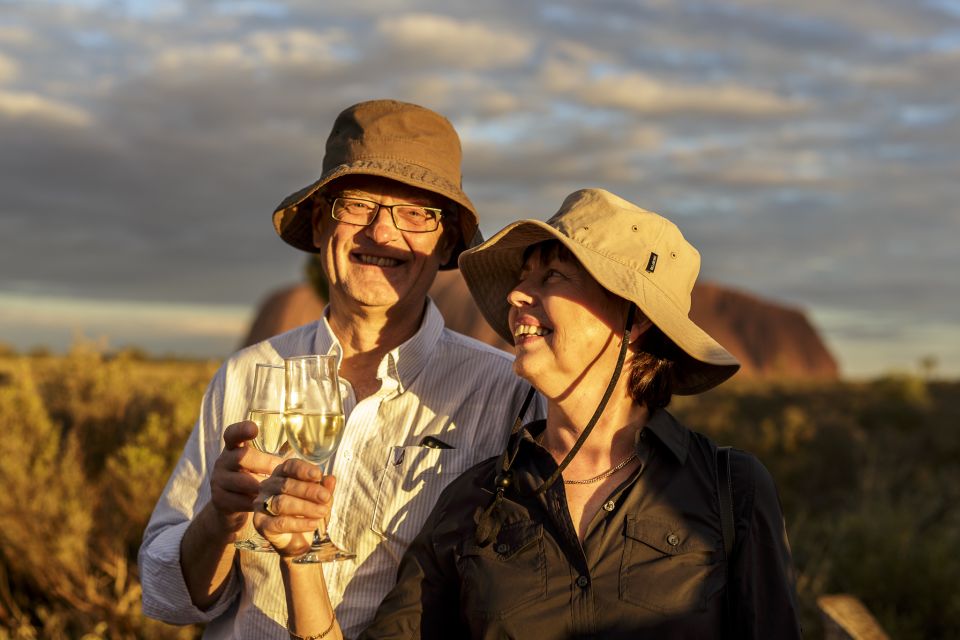 From Alice Springs: Day Trip to Uluru with BBQ Dinner - What We Think About the Experience