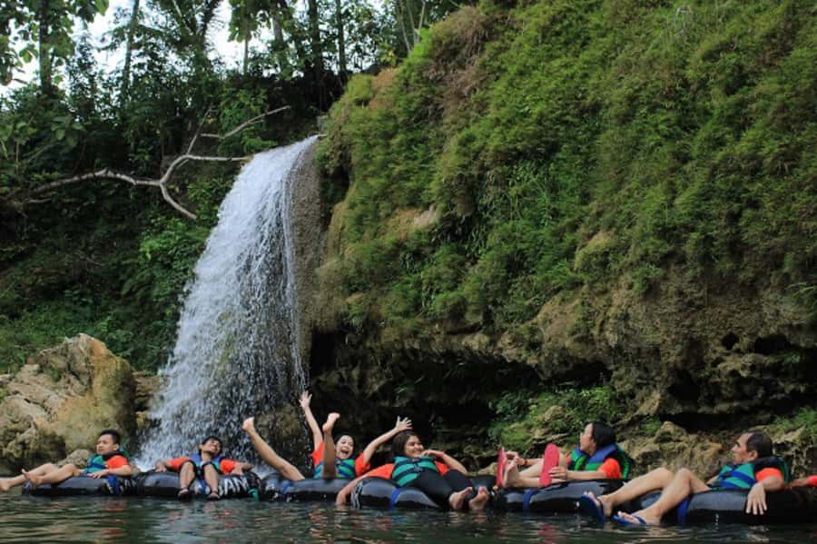 YOGYAKARTA; PINDUL CAVE,SRI GETHUK WATERFALLL & PINE FOREST. - The Sum Up