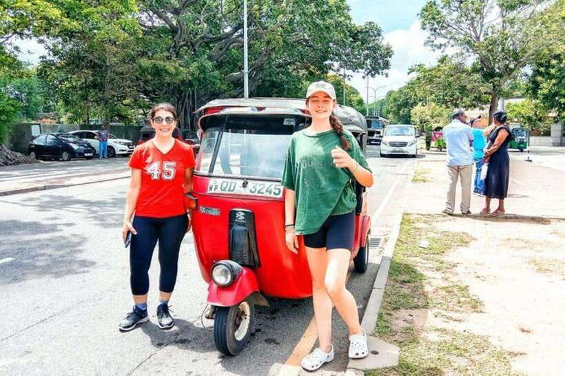 Tuk Tuk Tales of Colombo From Cruies - A Detailed Look at the Tour Experience