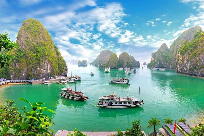 Discover Ha Long Bay's Wonders on a Day Cruise from Hanoi - Frequently Asked Questions
