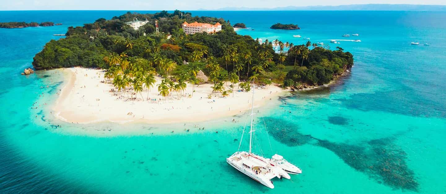 Las Terrenas: Whale Watching and Cayo Levantado Island Tour - Key Points