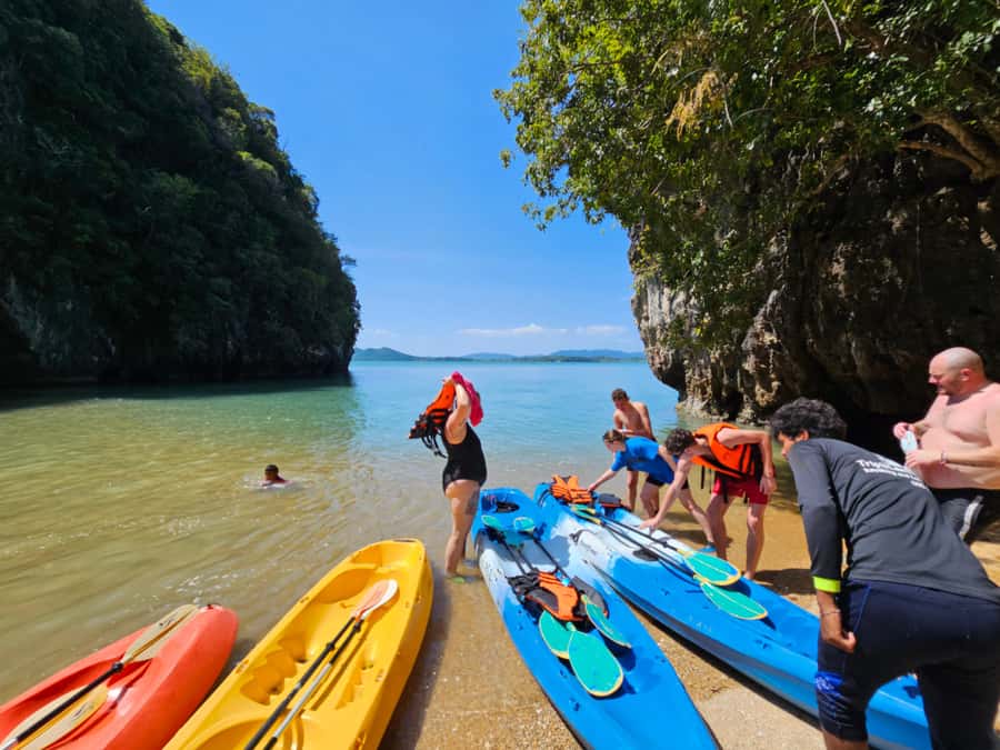 Koh Lanta: Kayaking and Longtail Boat Tour (Day trip) - A Deep Dive into the Experience