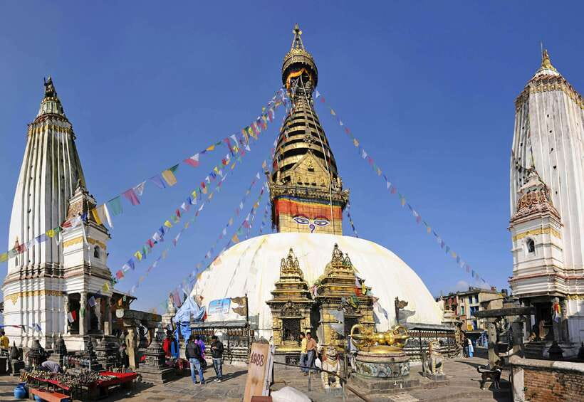 Kathmandu: Full-Day Budget Bus Tour of Kathmandu Valley - The Experience: Transportation, Guides, and Timing