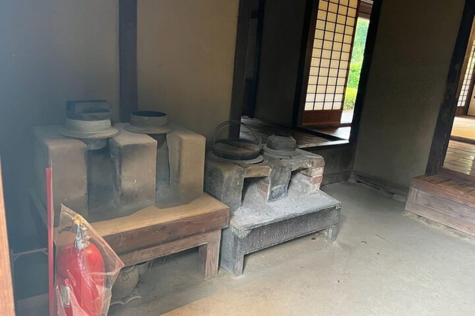 Narita Shinshoji Temple and Sakura Samurai Residences by car - Practical Details and Tips