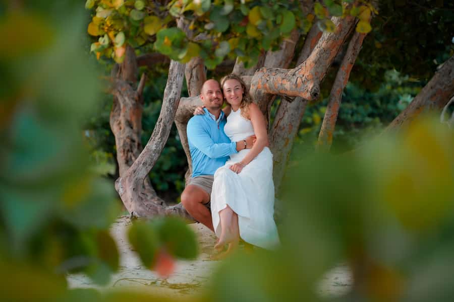 Private Vacation Photoshoot with Photographer in Savannah - Frequently Asked Questions