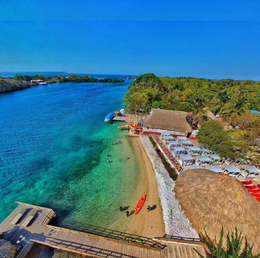 Cartagena: PRIVATE Island in the ROSARIO Islands, Pool+Lunch - Key Points