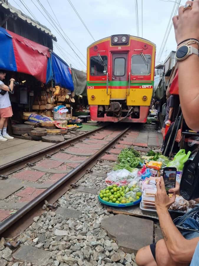 Amazing Maeklong Railway Market [ only on Fri, Sat, Sunday ] - Transportation and Practical Details