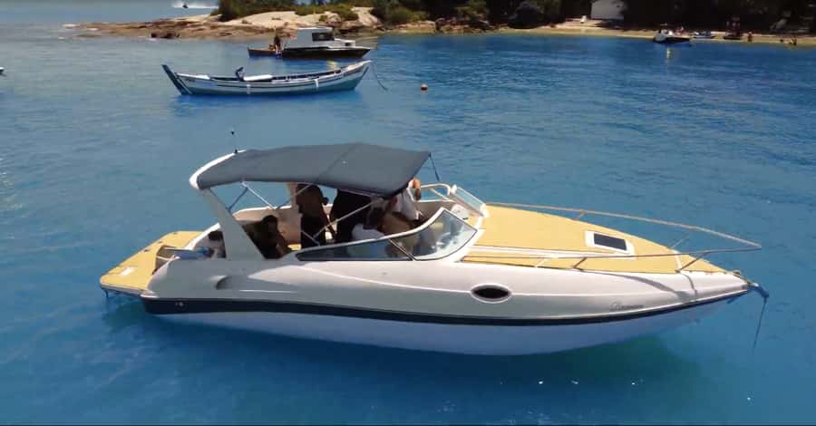 Florianópolis: Northern Island Boat Tour with Drinks - Who Would Enjoy This Tour?