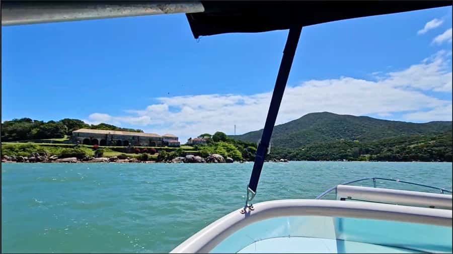 Florianópolis: Northern Island Boat Tour with Drinks - Deep Dive into the Experience