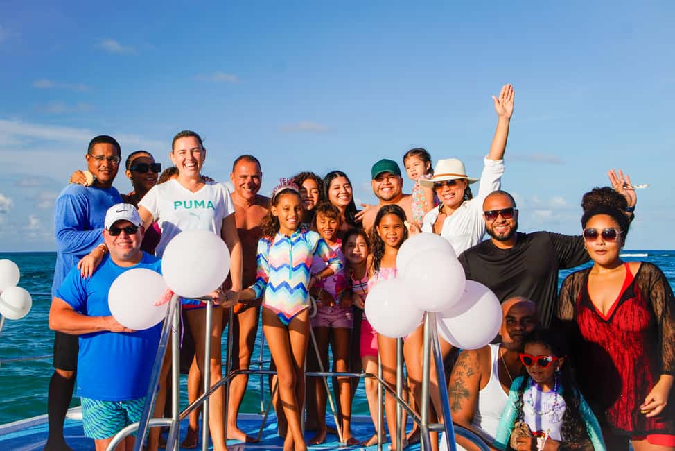 Punta Cana: Private Catamaran Cruise, Snorkeling & Open bar - An In-Depth Look at the Experience