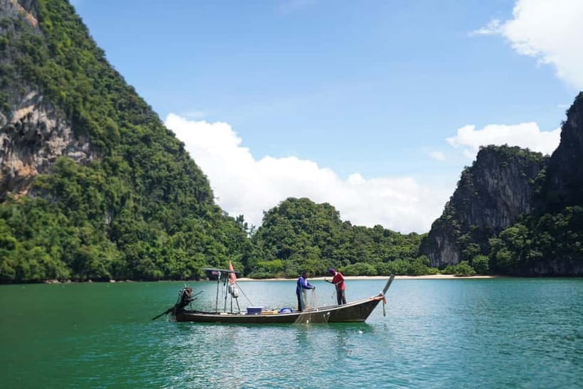 Krabi: Local Boat Trip with Island Hopping and Lunch - Exploring Krabis Natural Beauty with a Local Boat Trip