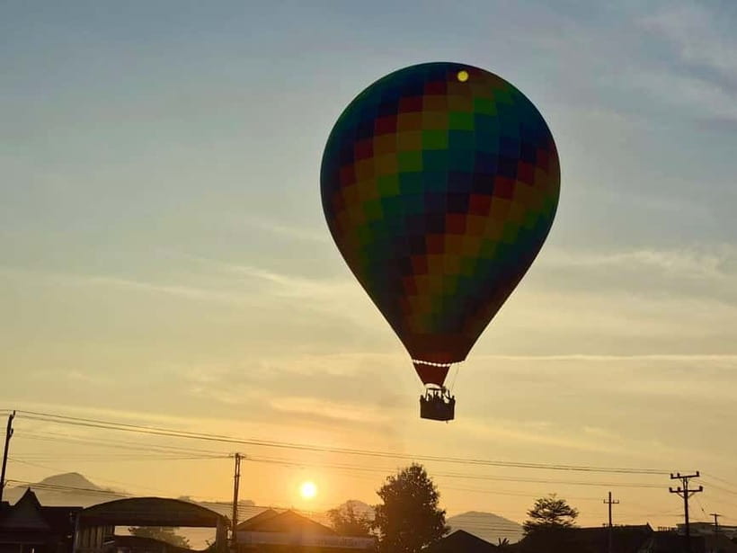 Vang Vieng: Climbing & Ballon (Departure from Vientiane) - What Makes This Tour Value for Money?