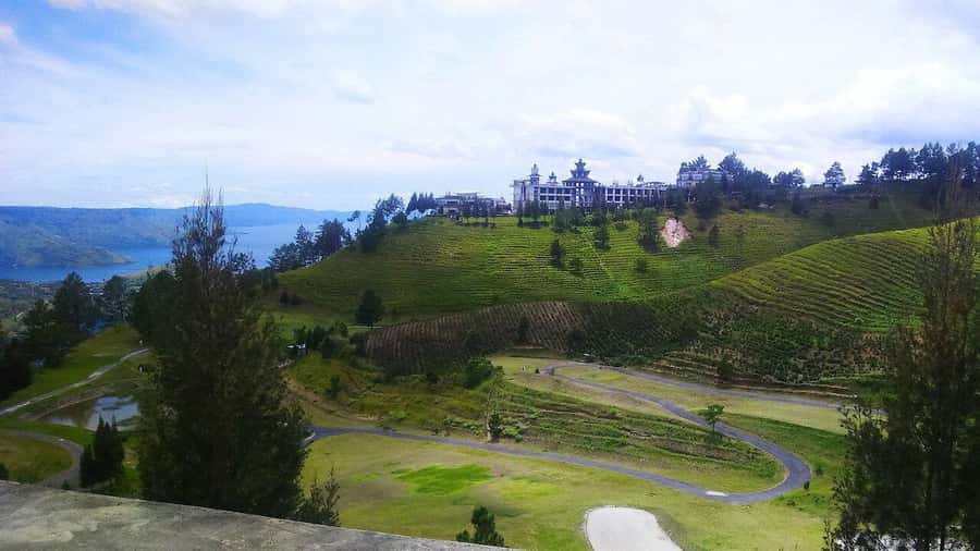 Medan: Taman Simalem Resort Day Trip with Lunch - Who Should Consider This Tour?