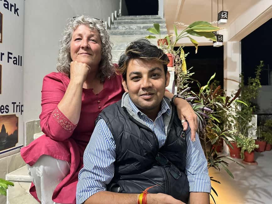 Khajuraho: 3 Day Temples Tour with Guide and Transport - Exploring the Khajuraho Temples