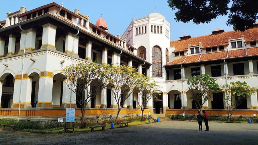 Semarang Port: Full-Day City Sightseeing Shore Excursion - Exploring Semarang: What to Expect from the Tour