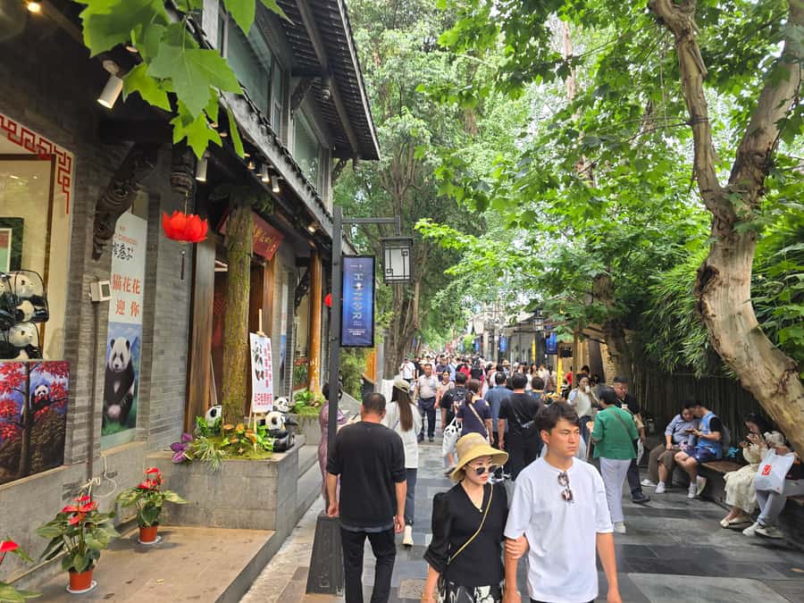 Chengdu culture - Practicalities and Tips