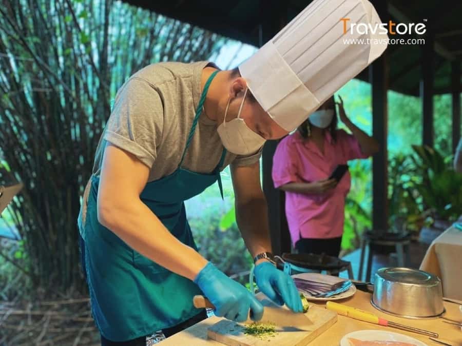 Phuket: Hands-On Thai Cooking Experience - Why This Cooking Class Offers Good Value  