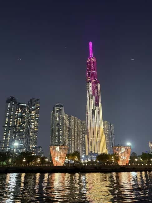 Ho Chi Minh City: Lively Saigon River Sightseeing Cruise - What to Expect During the Cruise