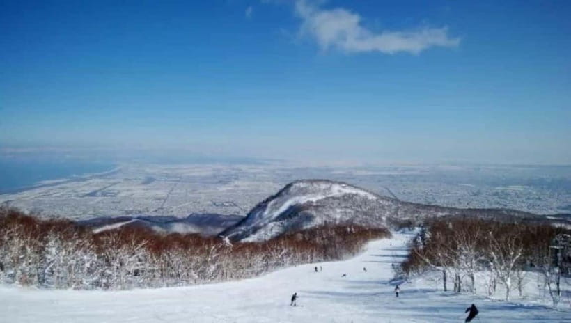 1-Day Ski Tour Package from Sapporo Station - The Sum Up