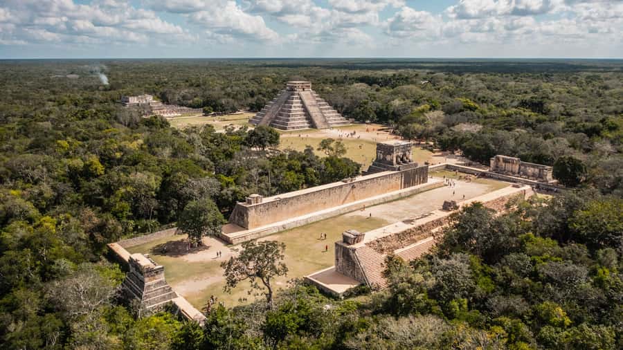 Riviera Maya: Tour to Cobá and Chichén Itzá with a Cenote and optional lunch - Exploring the Ancient Marvels of the Yucatán