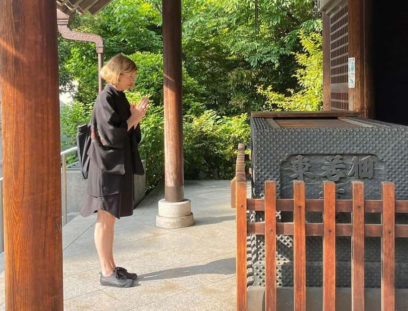 Tokyo: Tsukishima Walking Tour with Samurai Guide - Who Is This Tour Perfect For?