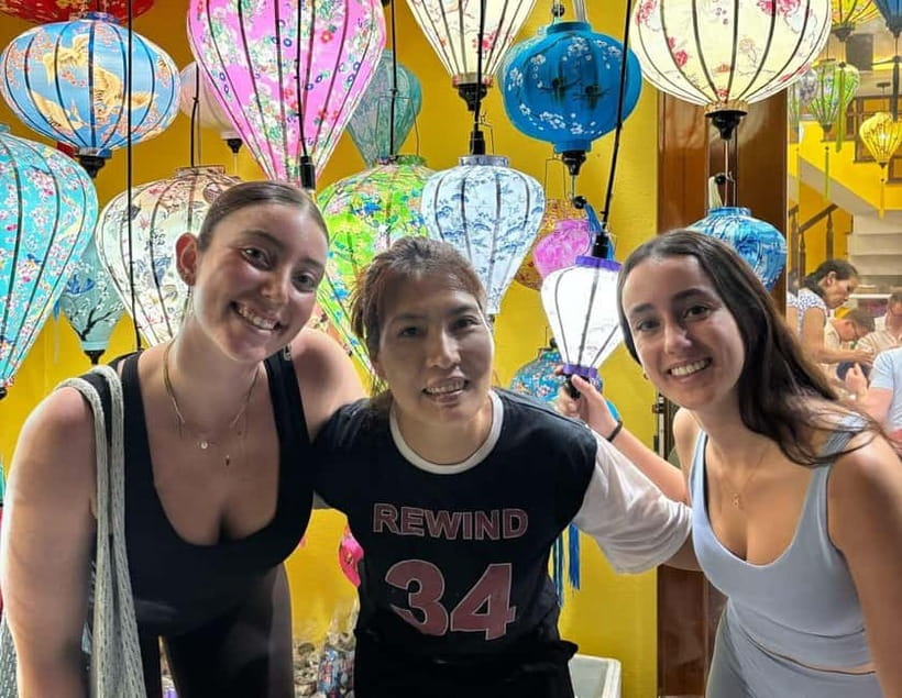 The Lantern Lady: Traditional Lantern Class in Old Town - Practical Tips