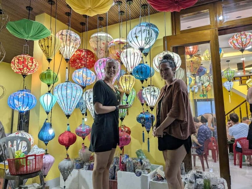 The Lantern Lady: Traditional Lantern Class in Old Town - Good To Know