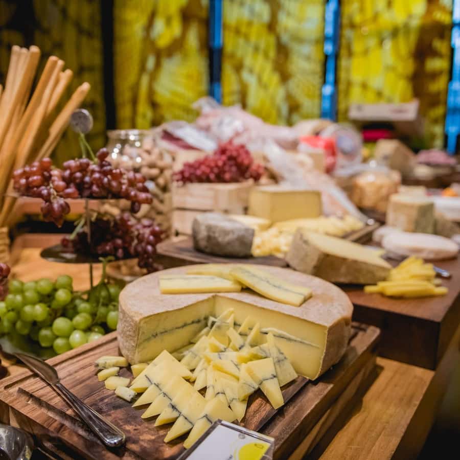 Bangkok: Saturday Unlimited Cocktail Brunch at W Bangkok - Key Points