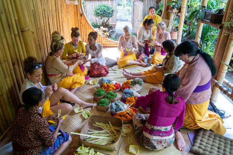 Ubud: Canang Sari Offerings Experience & Balinese Blessing - Practical Details and Value