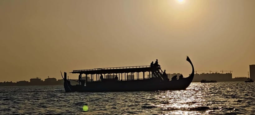 Maldives: Sandbank, Snorkelling & Sunset Cruise - Guided Snorkeling through Underwater Paradise