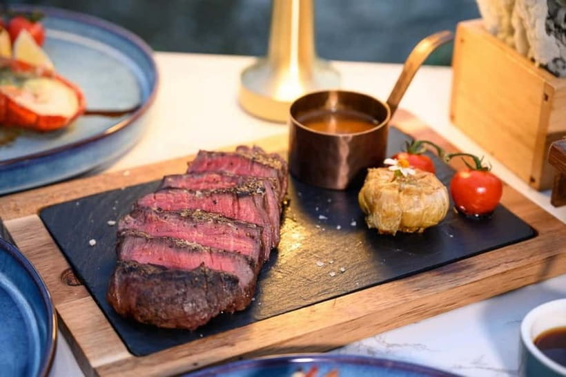 Bangkok: Siam Yacht Club Royal Orchid Sheraton F&B Packages - The Venue: Siam Yacht Club at Royal Orchid Sheraton