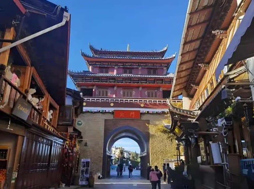 Lijiang to Shangri-La HuXiang Road Private Scenic Tour - FAQ
