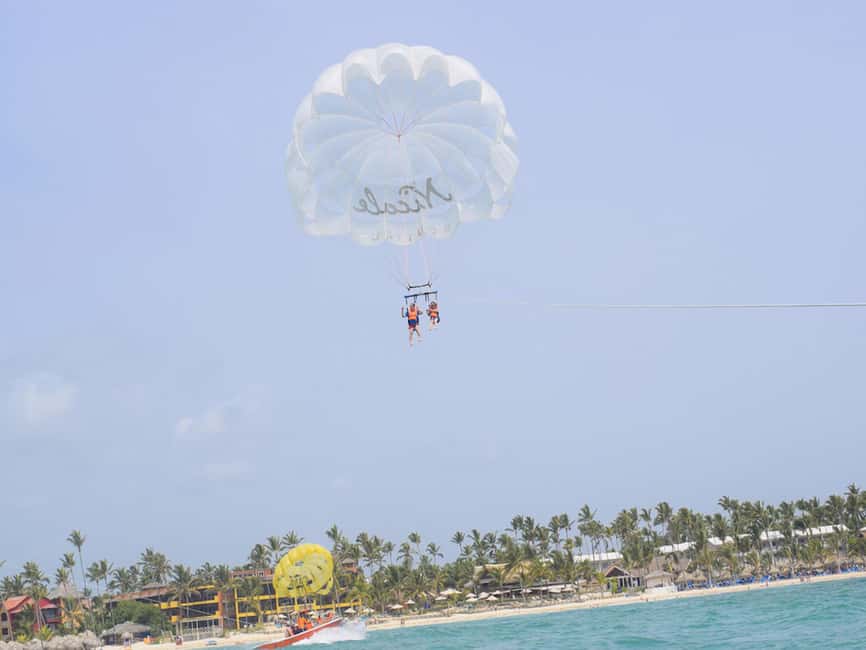 Punta Cana: Parasailing Tour - Key Points