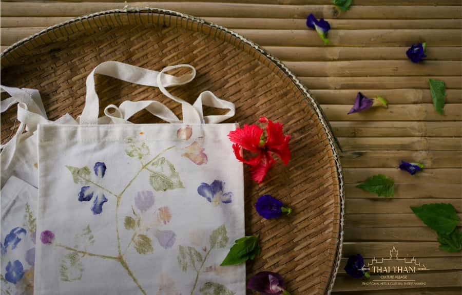 Pattaya: Thai Thani Cultural Village Bag Designing Workshop - Pattaya: Thai Thani Cultural Village Bag Designing Workshop