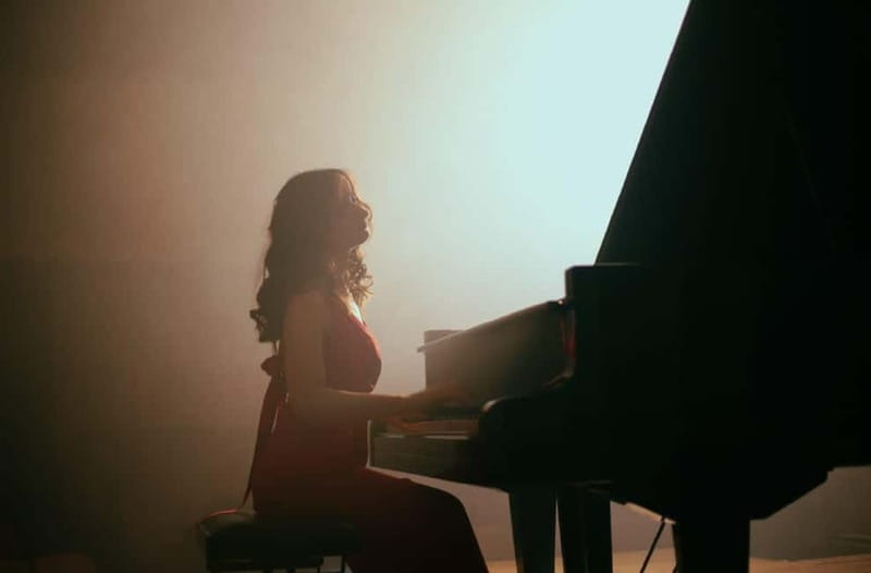 Krakow: Chopin Concert with Candlelight VIP ticket with wine - Practical Details and Tips