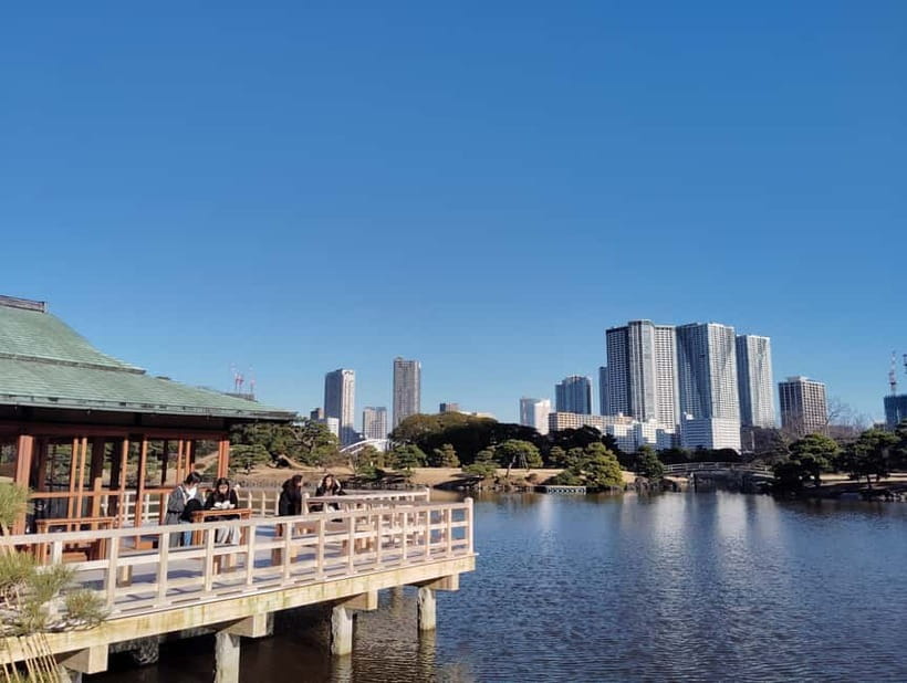 Tokyo: Hama-rikyu Garden Guided Tour with Entry Ticket - Who Should Consider This Tour?