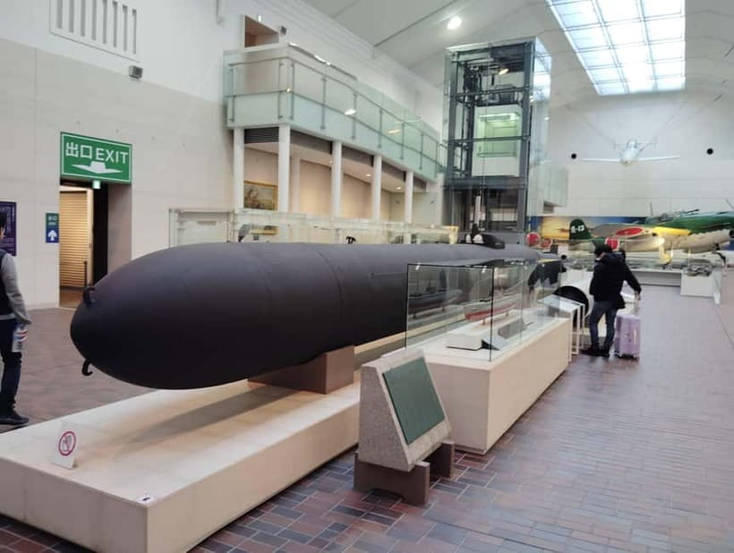 Tokyo: Yasukuni Shrine and Yushukan Museum Guided Tour - Practical Tips for a Great Experience