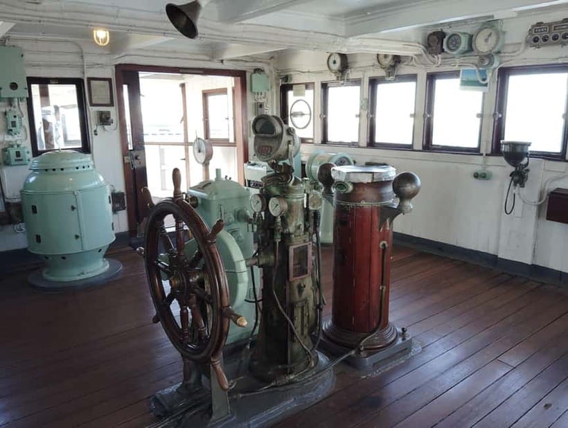 Yokohama: Hikawa Maru Museum Guided Tour - Authenticity and Value