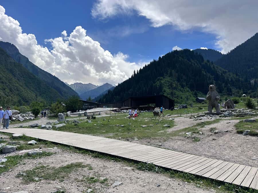 Group Tour: Big Almaty Gorge (Ayusai, Almarasan, Park) - Who Is This Tour Best For?